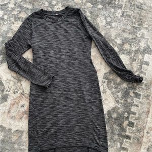Lululemon Long Sleeve Dress - Size 6